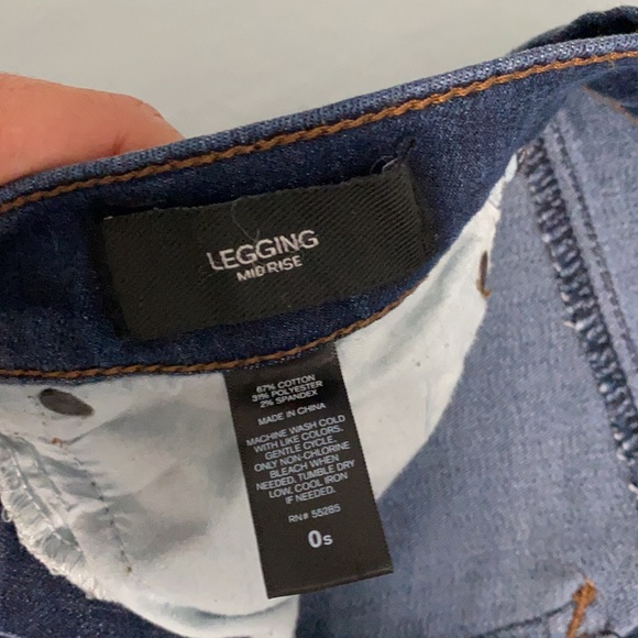 Express Mid Rise Legging - Picture 6 of 6